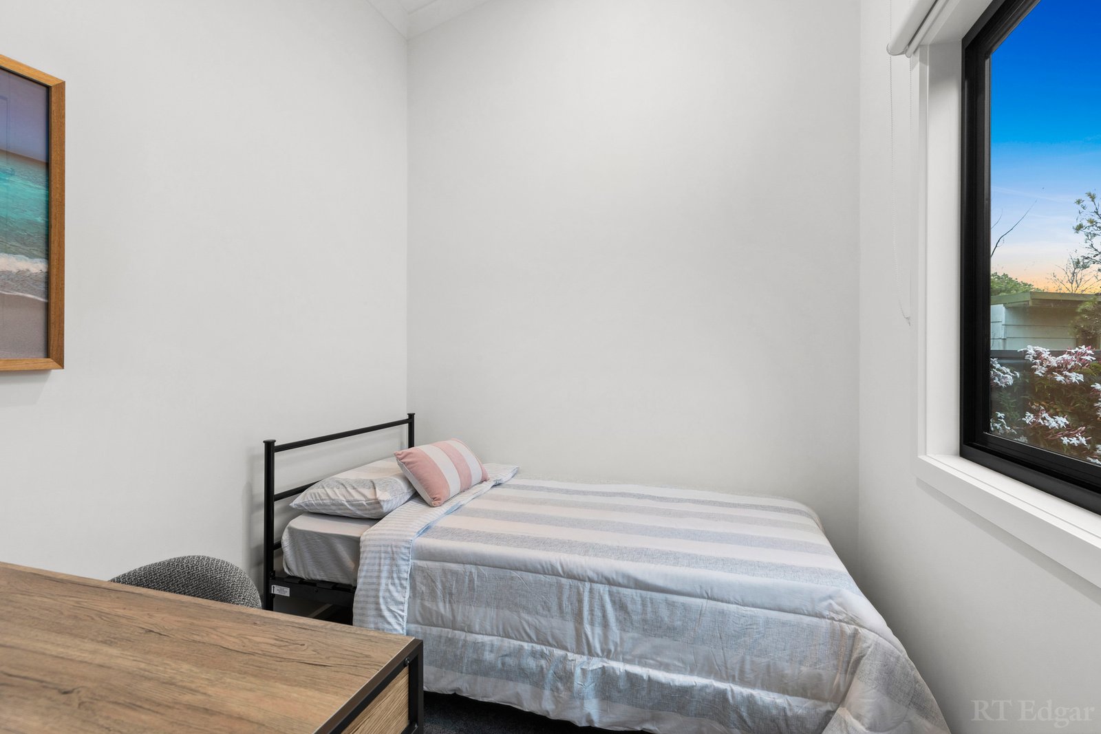 Real Estate and Property in 24 Hollywood Boulevard, Point Lonsdale, VIC