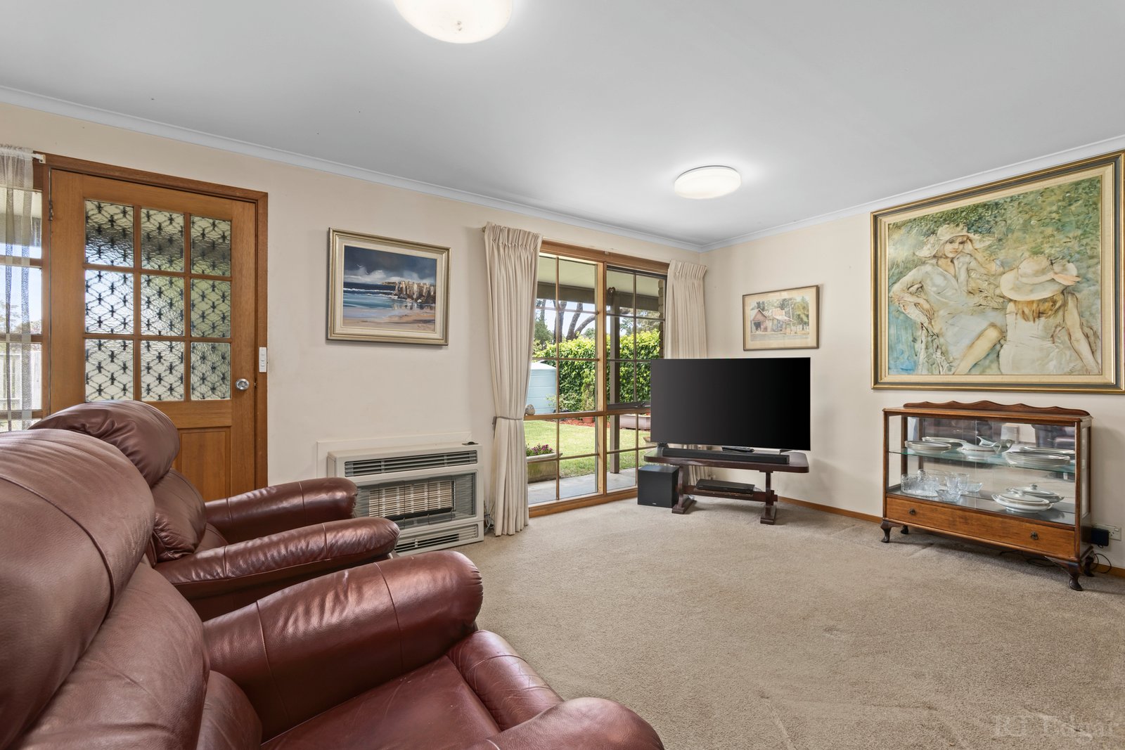 Real Estate and Property in 2/4 Hollywood Boulevard, Point Lonsdale, VIC