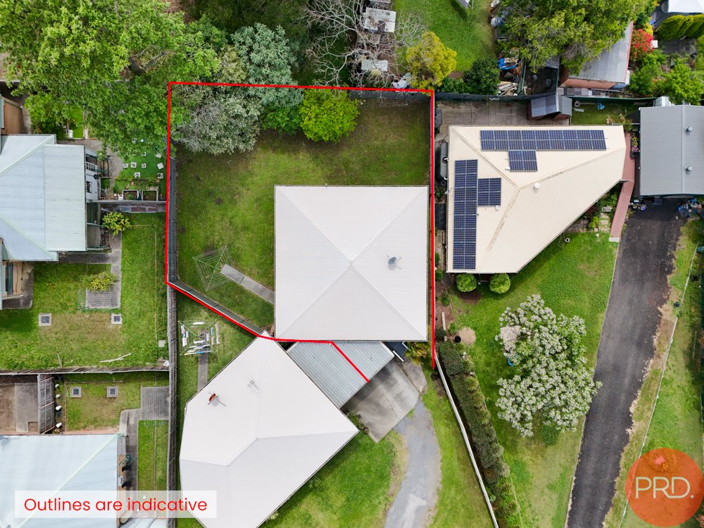2/4 Holt Close EAST MAITLAND 13