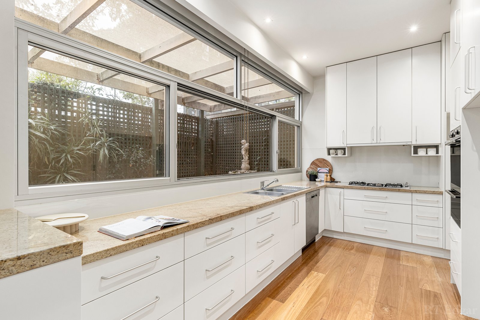 Real Estate and Property in 24 Hope Street, South Yarra, VIC