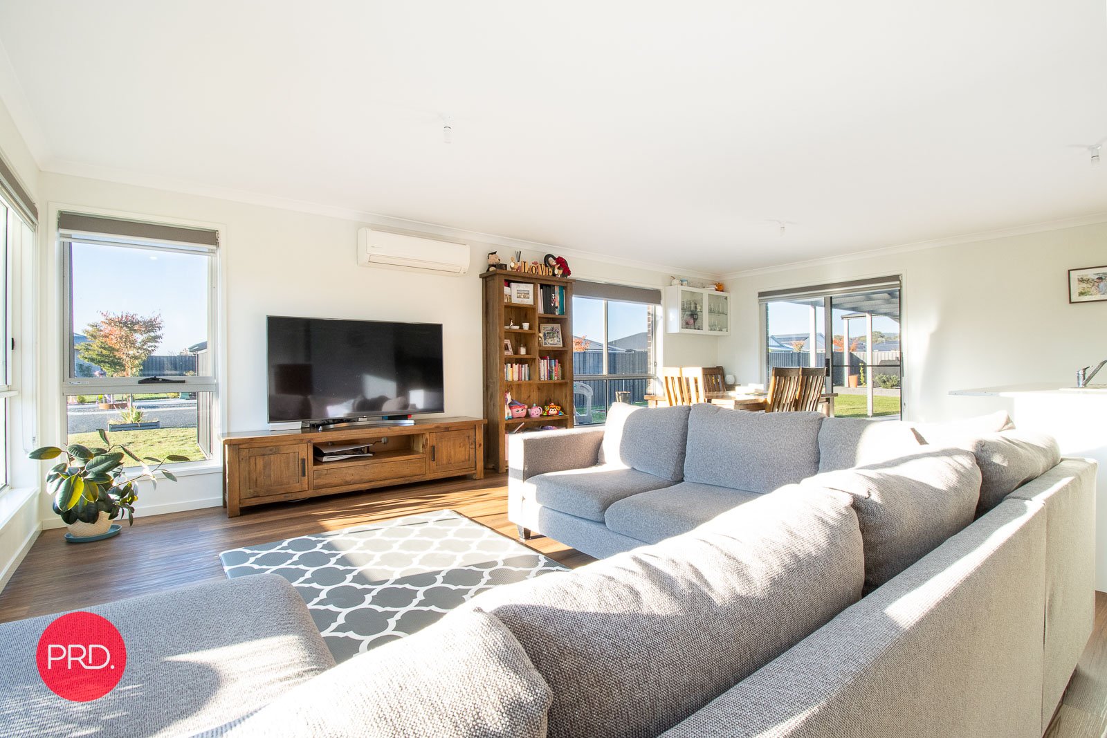 24 Hopkins Street BUNGENDORE 2