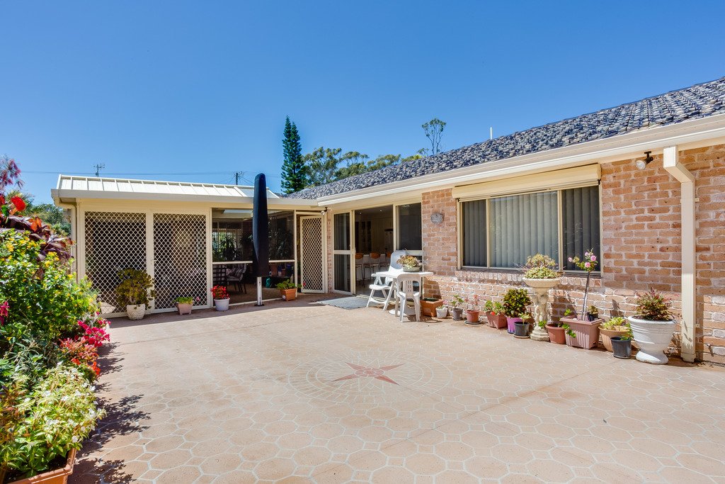 24 Horace Street SHOAL BAY 19