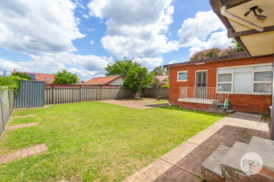 24 Hornseywood Avenue PENRITH 5