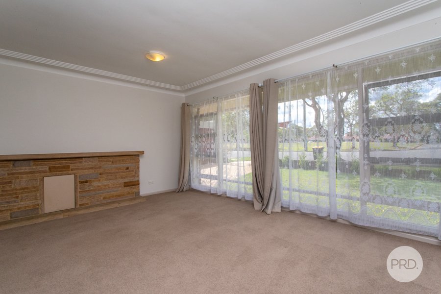 24 Hornseywood Avenue PENRITH 6