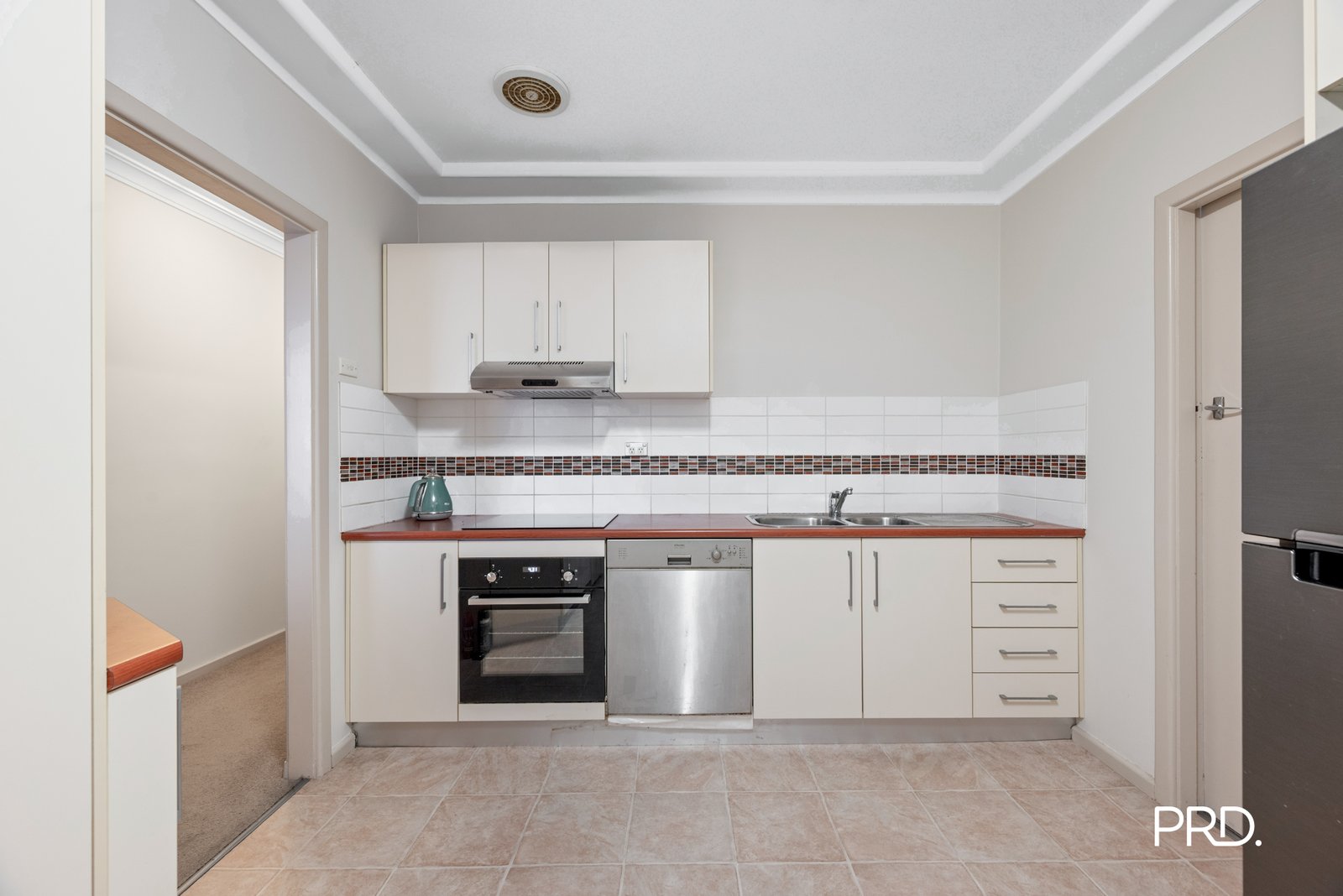 24 Hornseywood Avenue PENRITH 5
