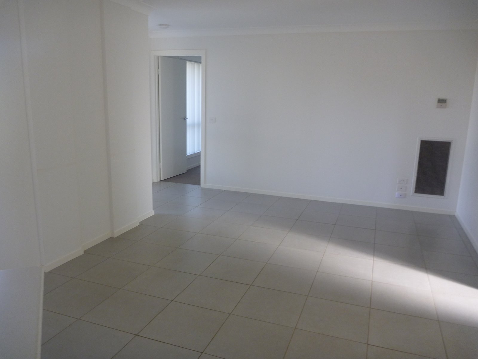 24 Hudson Drive LLOYD 3