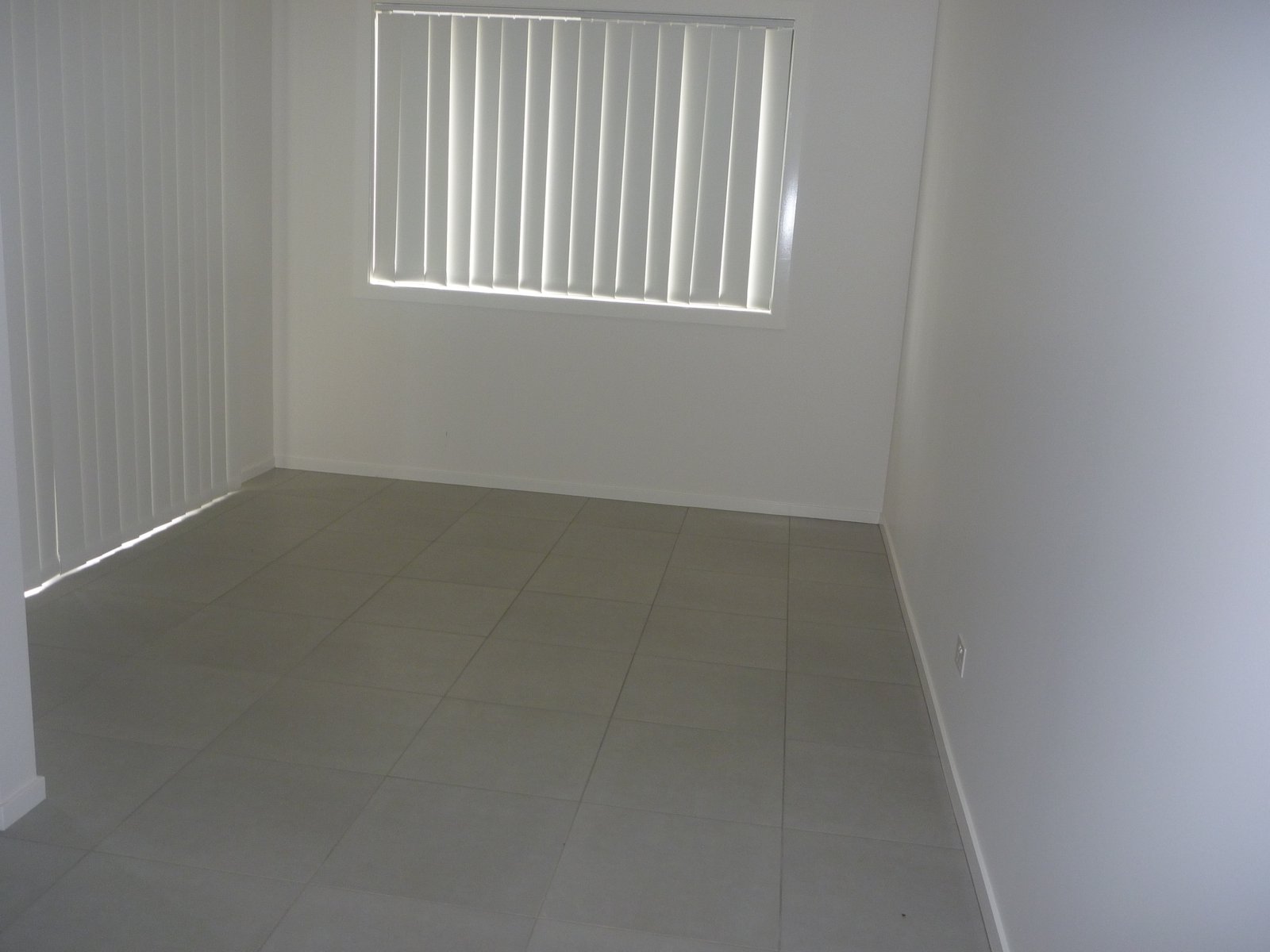 24 Hudson Drive LLOYD 5