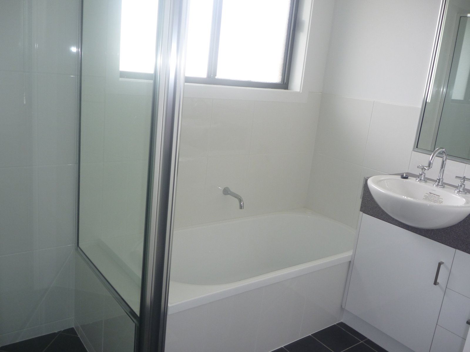 24 Hudson Drive LLOYD 7