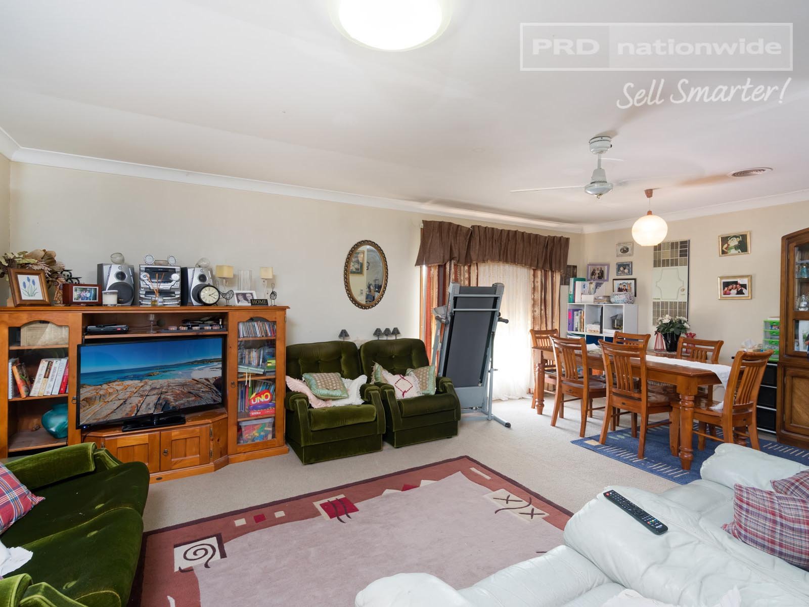 24 Huron Crescent LAKE ALBERT 2