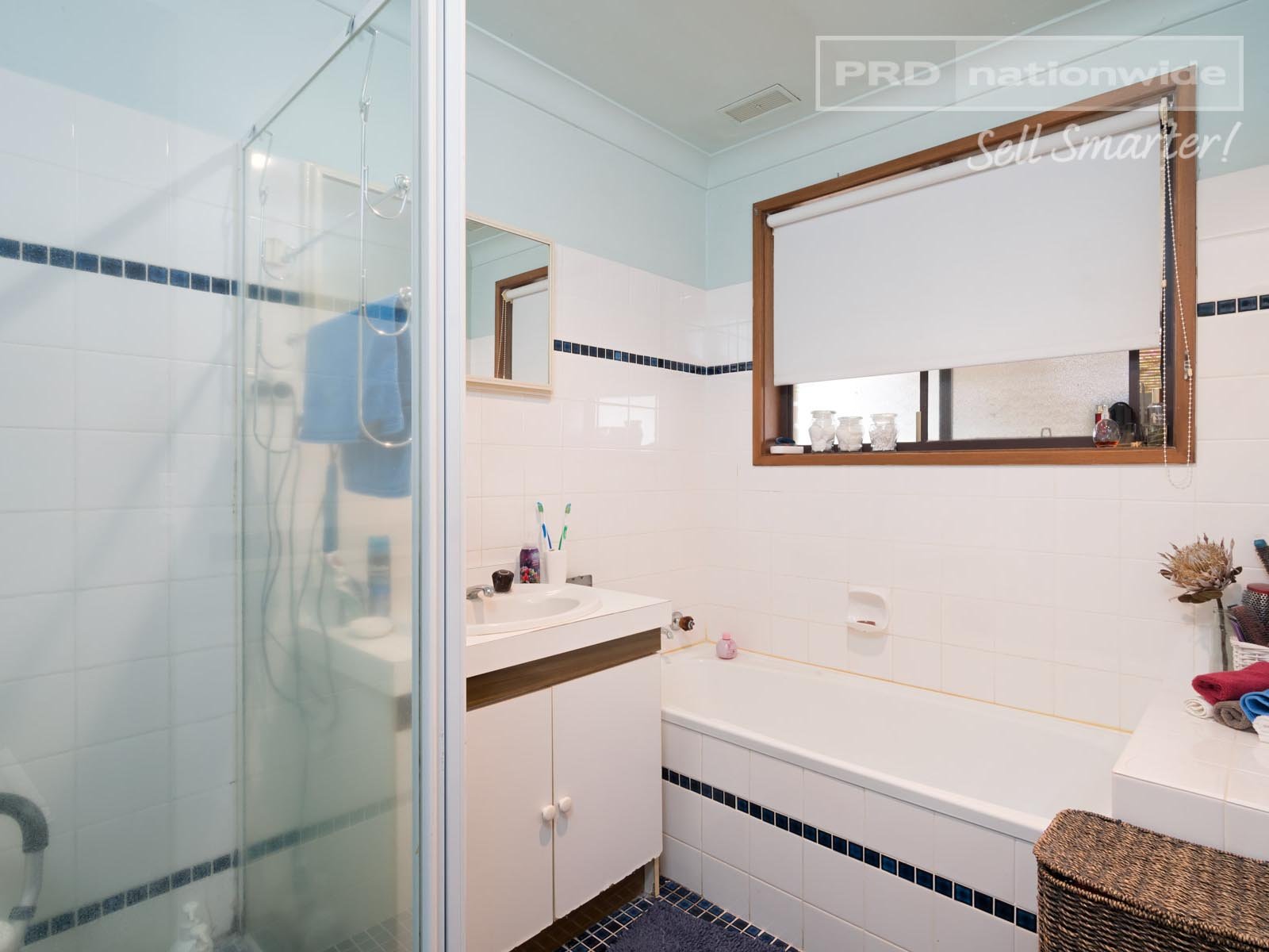 24 Huron Crescent LAKE ALBERT 8