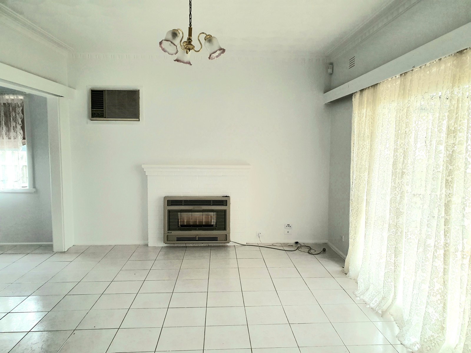 Gallery: 24 Huxtable Avenue