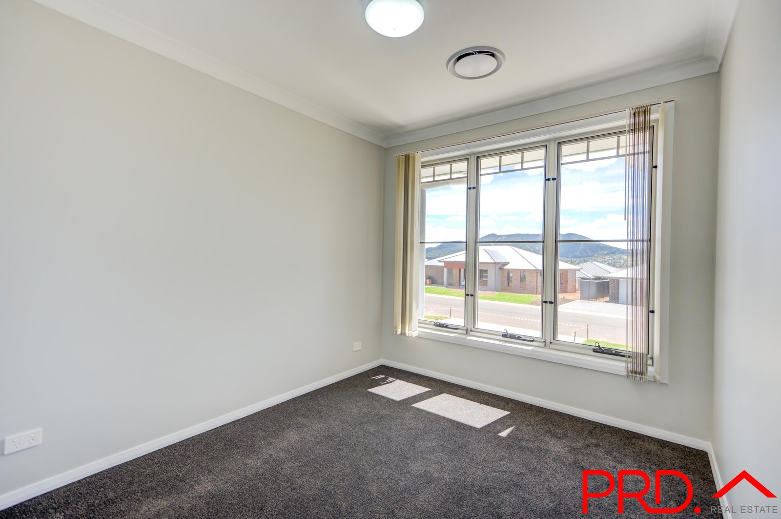 24 Ibis Street TAMWORTH 7