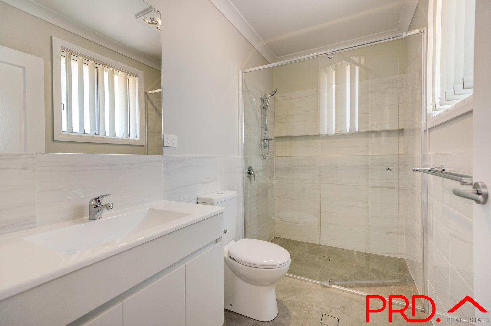 24 Ibis Street TAMWORTH 9