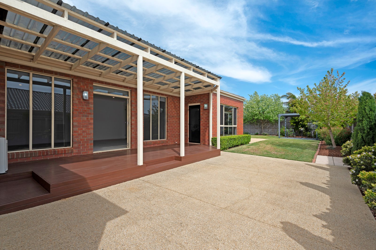 Gallery: 24 Ironbark Street