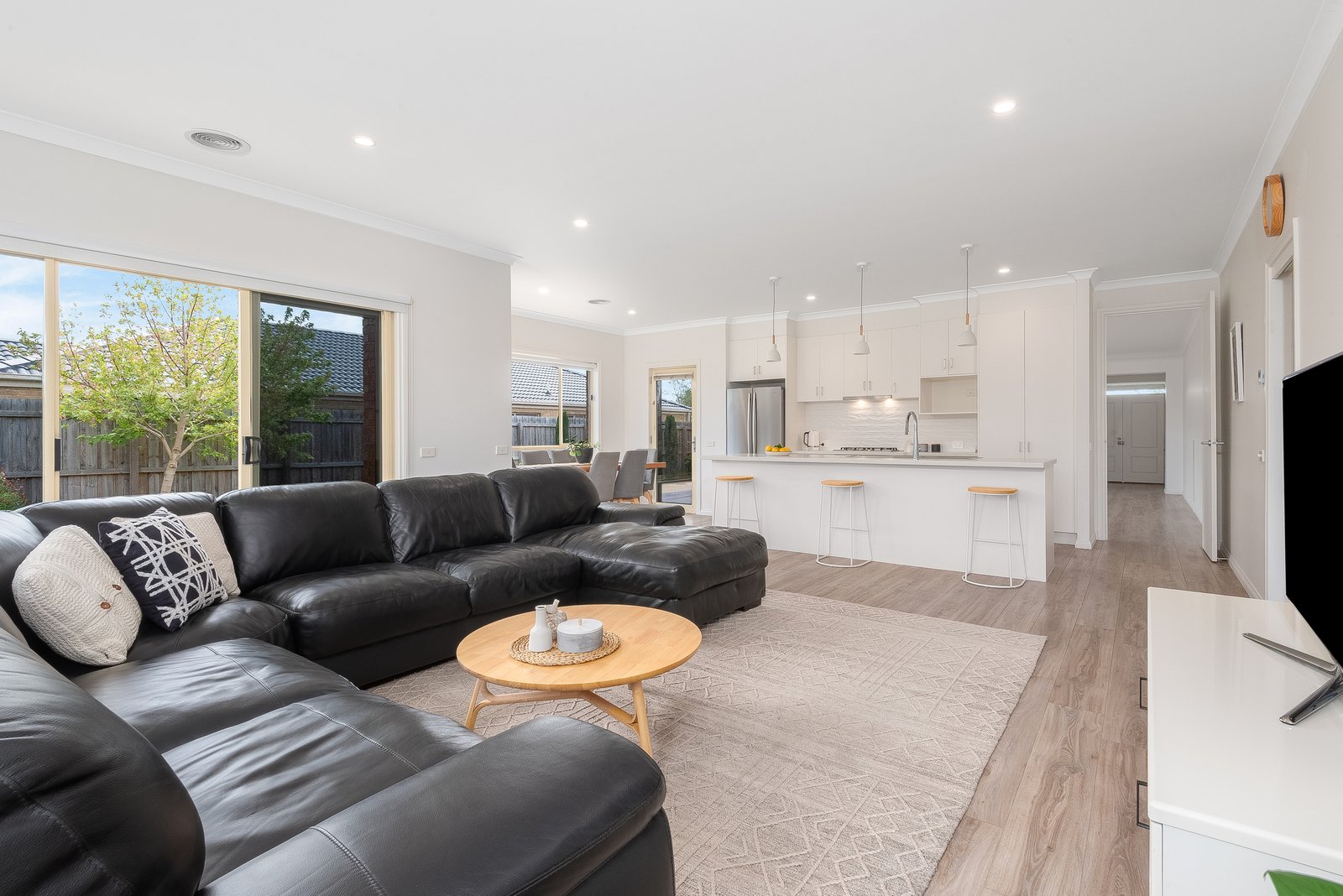 Gallery: 24 Ironbark Street