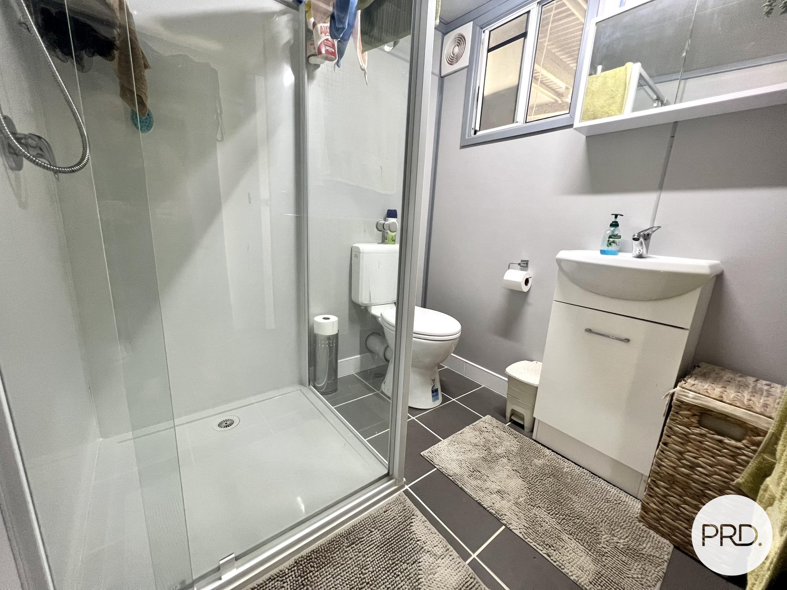 24 Jacaranda Drive BOYNE ISLAND 8