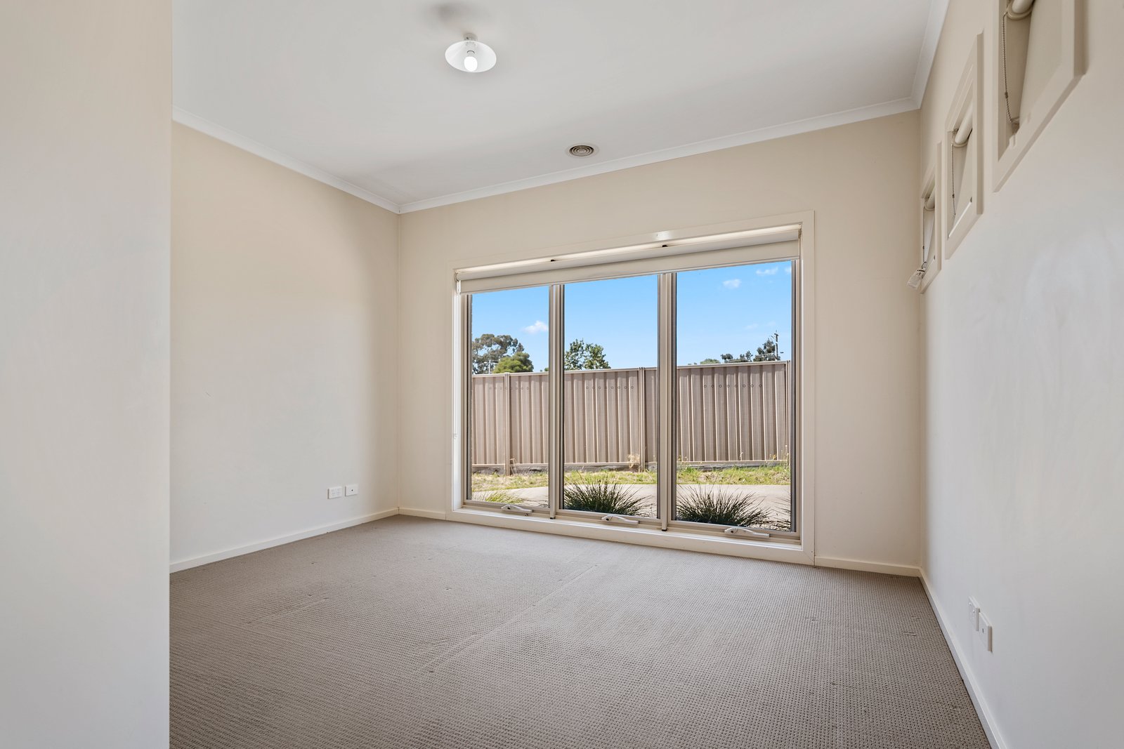 2/4 Jackman Court EAST BENDIGO 6