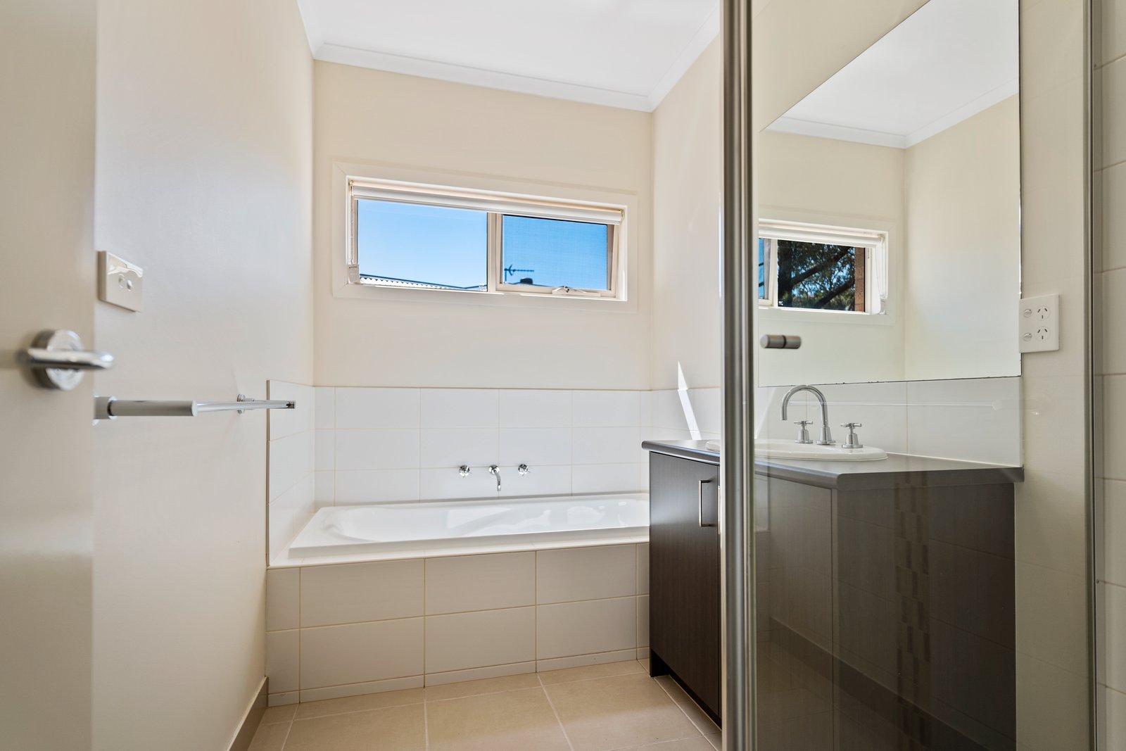 2/4 Jackman Court EAST BENDIGO 10