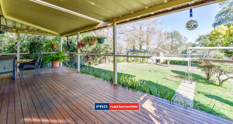 24 John Street TAMWORTH 5