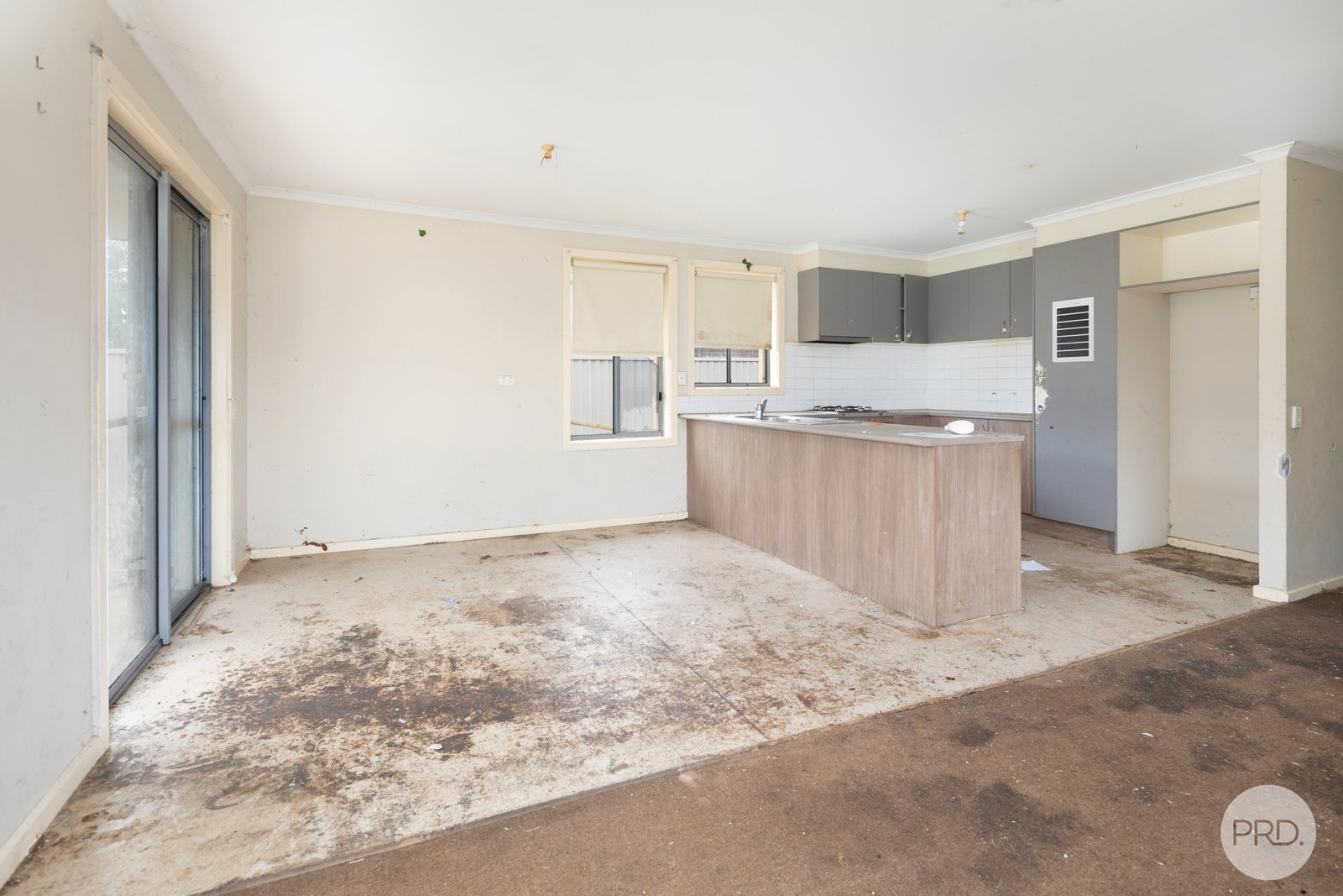 24 Jordan Avenue DELACOMBE 2