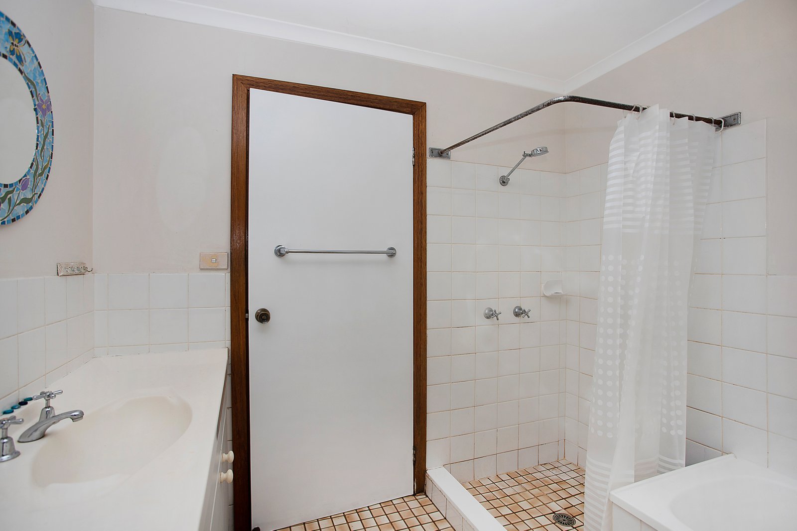 24 Juhles Mountain Road MOORLAND 12