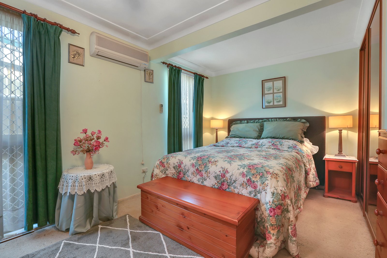 24 Kapooka Ave  DAPTO 6