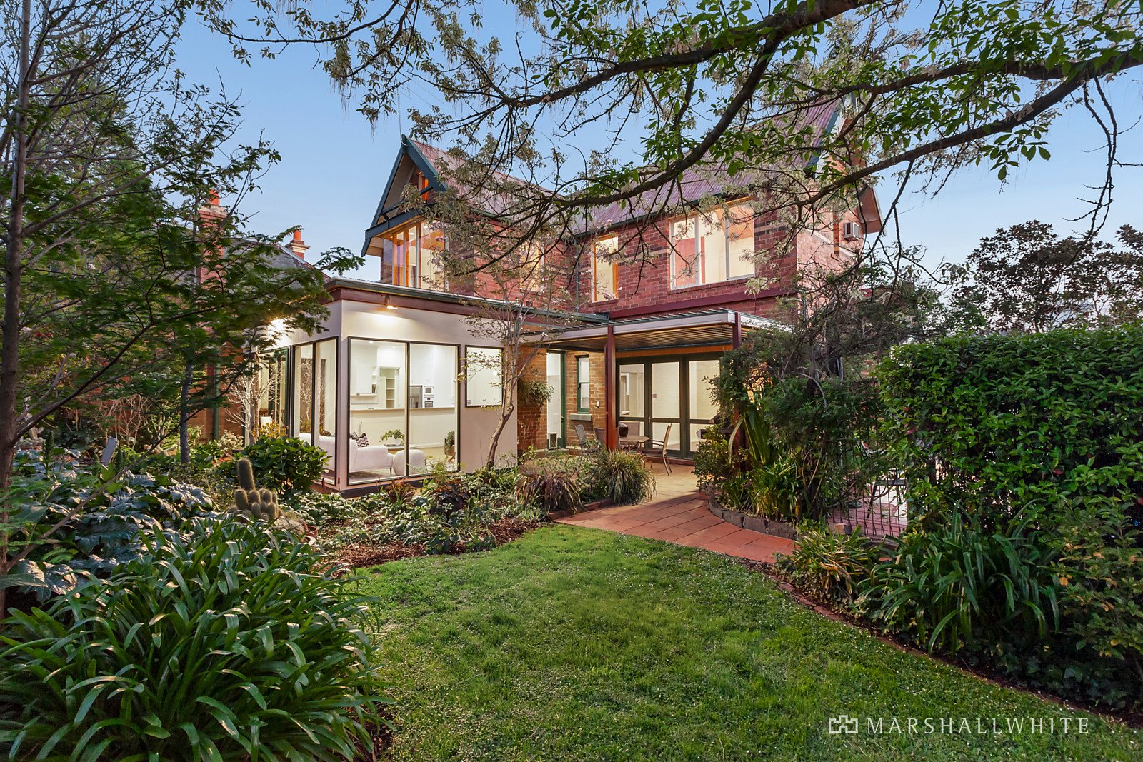 24 Kasouka Road, Camberwell, VIC