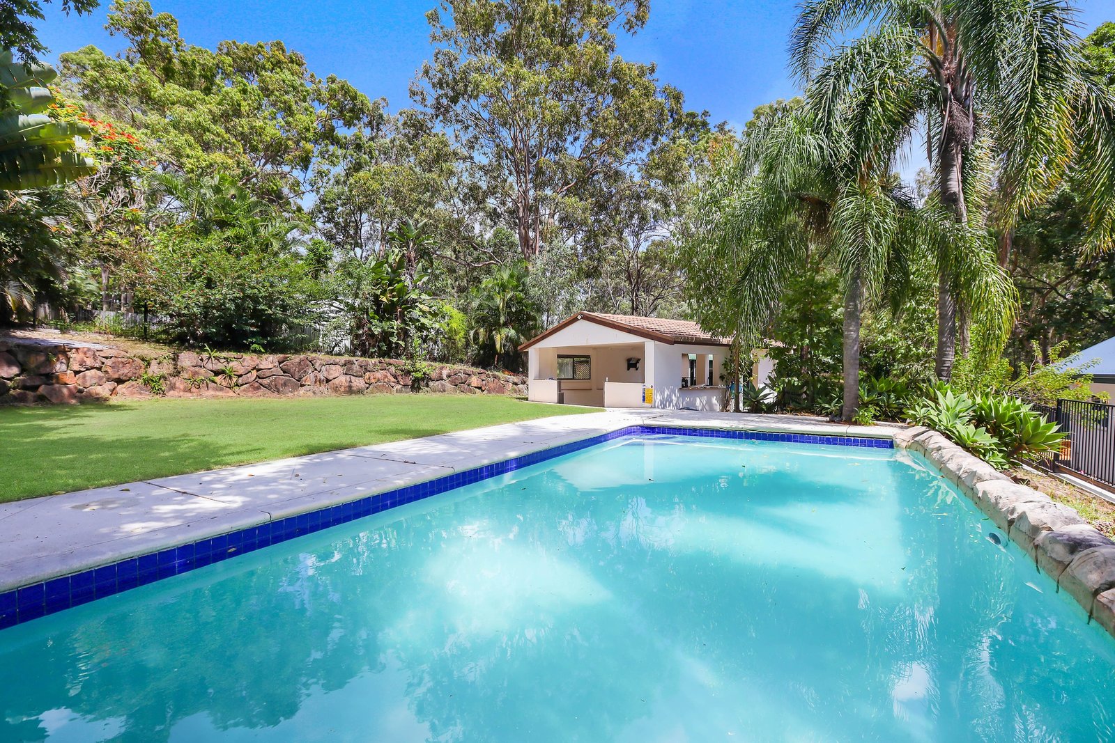 24 Keen Road MOLENDINAR 2