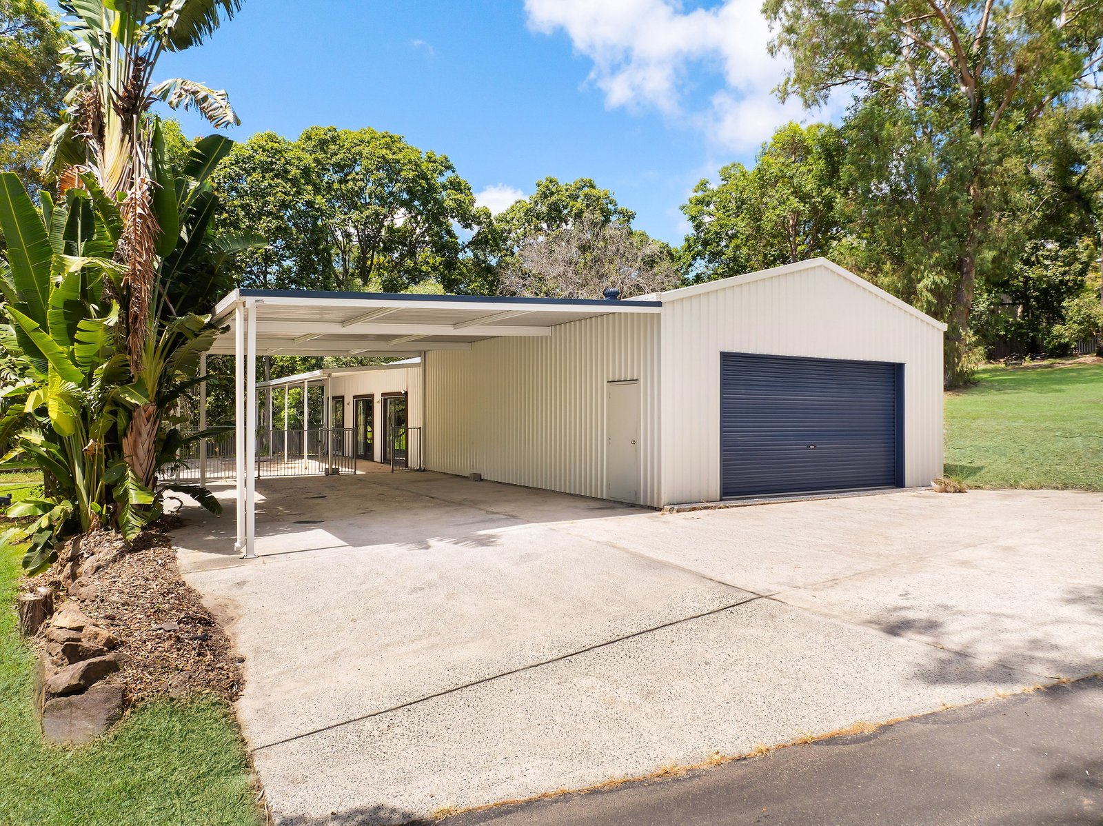 24 Keen Road MOLENDINAR 11