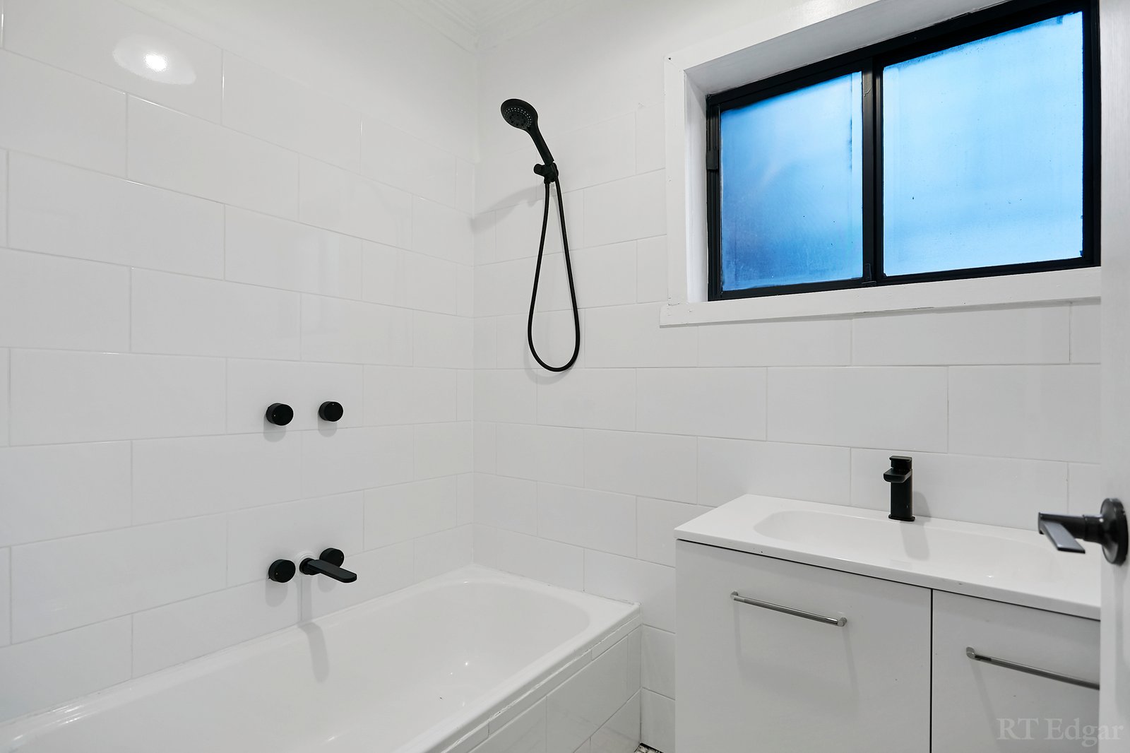 Real Estate and Property in 24 Kent Street, Richmond, VIC