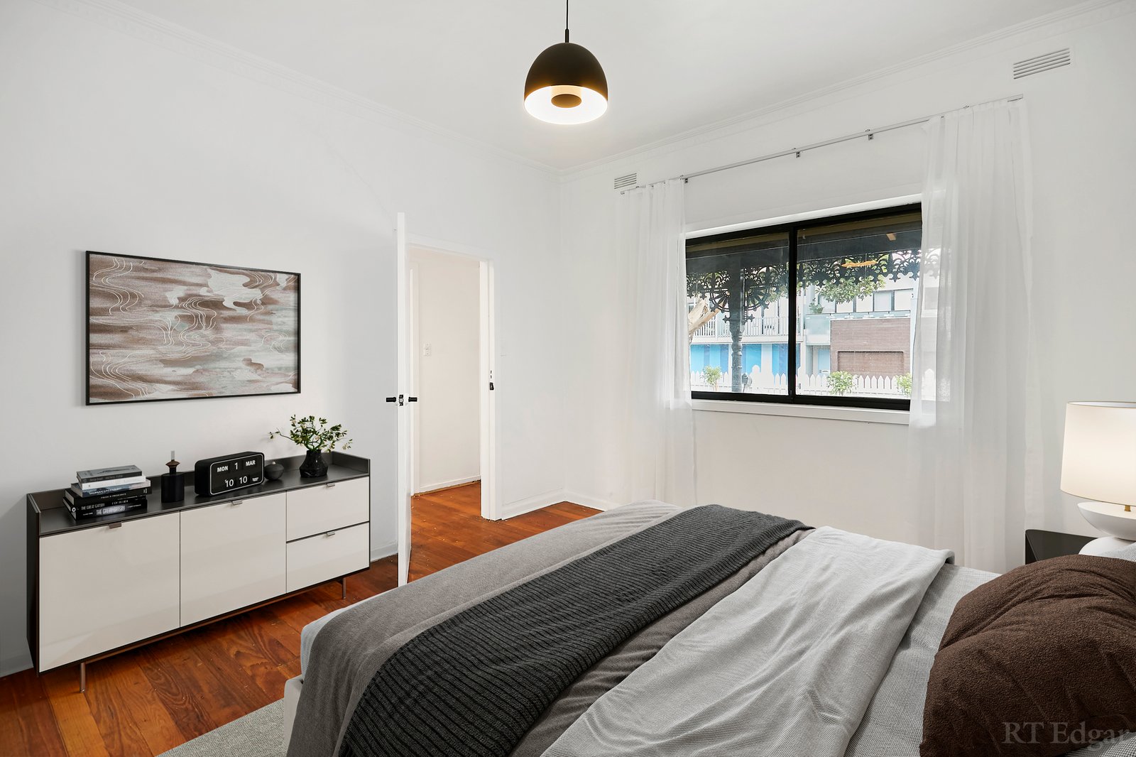 Real Estate and Property in 24 Kent Street, Richmond, VIC