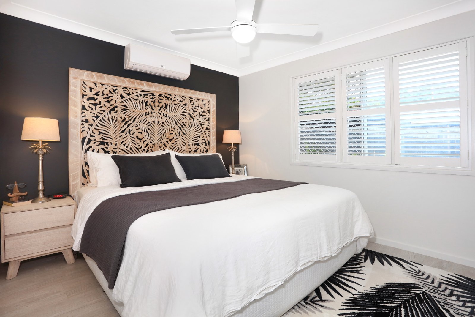 24 Kinarra Street ASHMORE 9