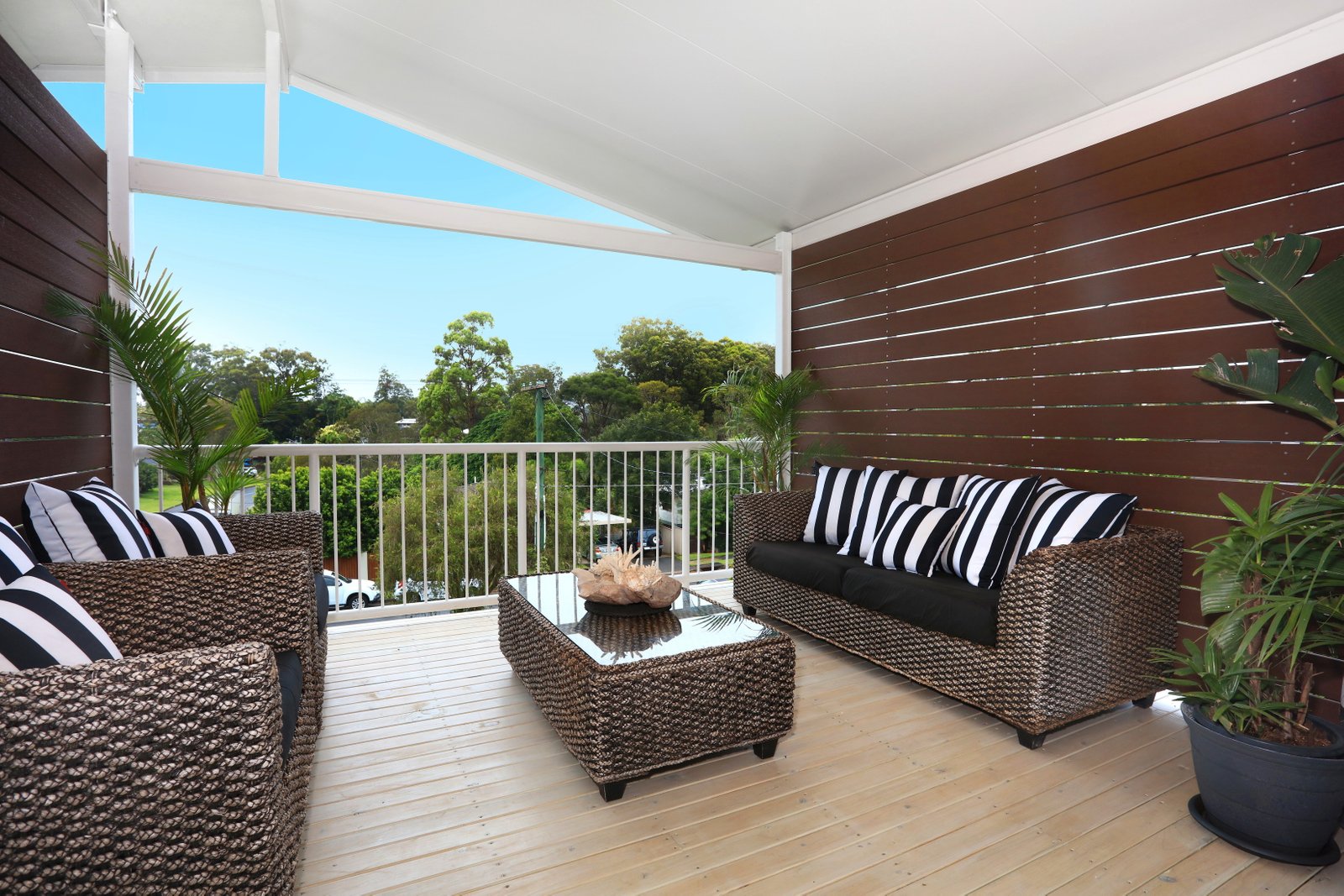 24 Kinarra Street ASHMORE 16