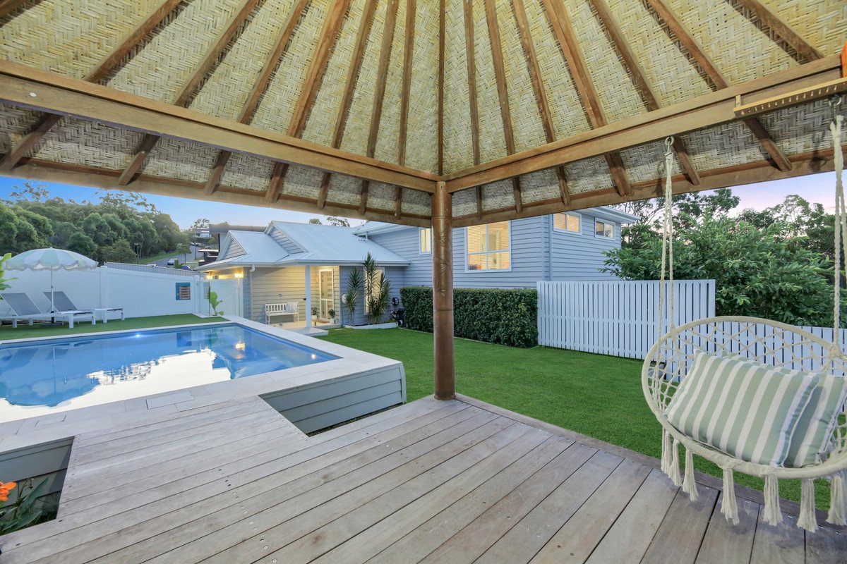 24 Kingcrest Drive Reedy Creek 22