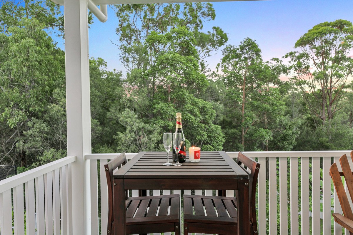 24 Kingcrest Drive Reedy Creek 10