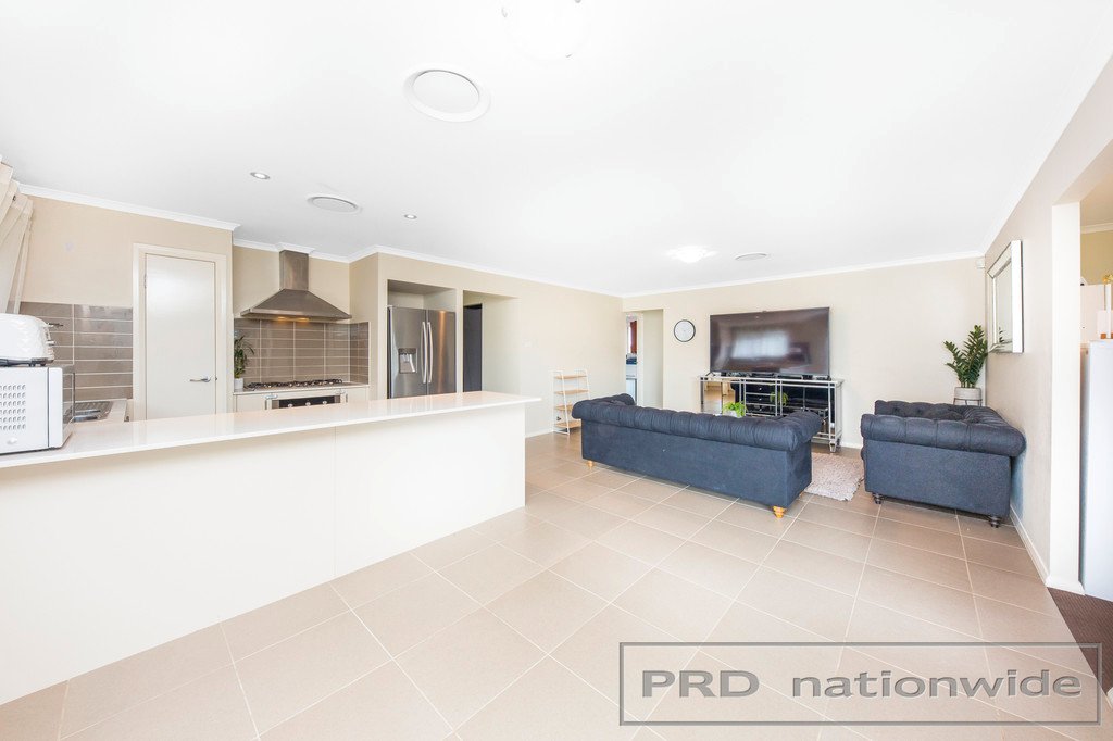 24 Kite Street ABERGLASSLYN 4