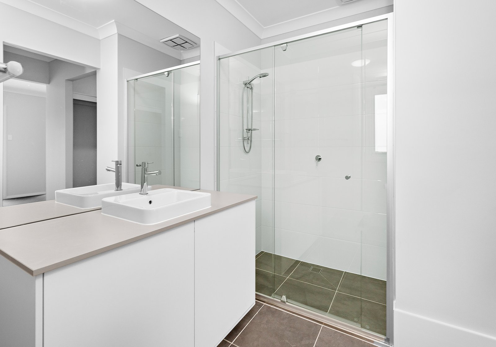 24 Knapp Crescent WONGAWILLI 7