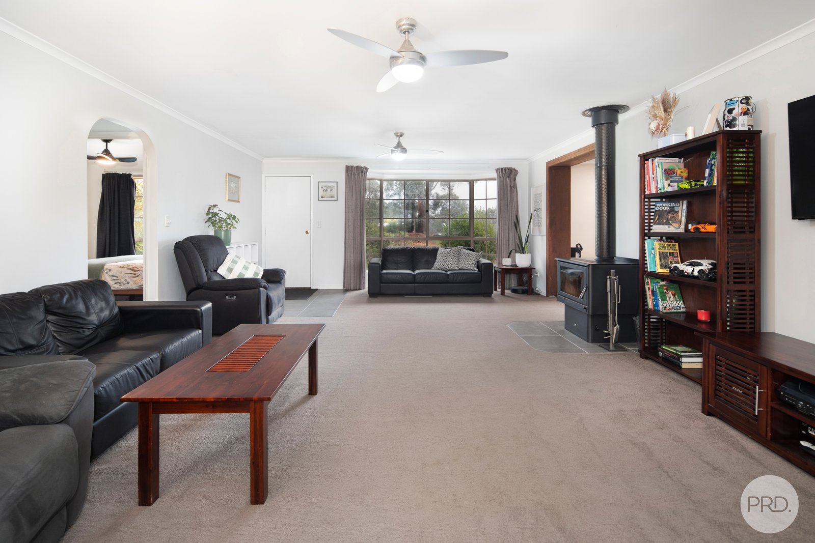 24 Kopkes Road BUNKERS HILL 4