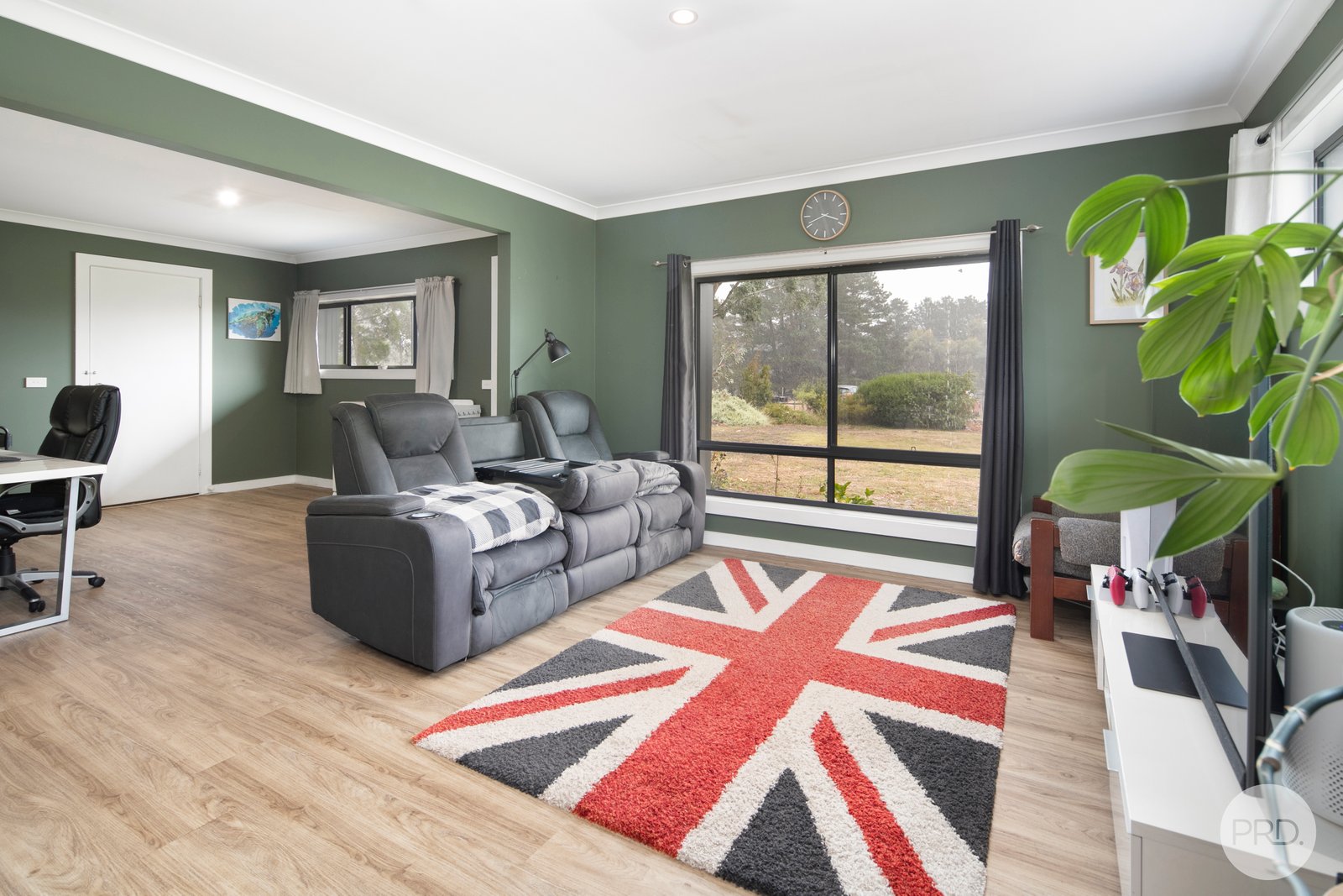 24 Kopkes Road BUNKERS HILL 14
