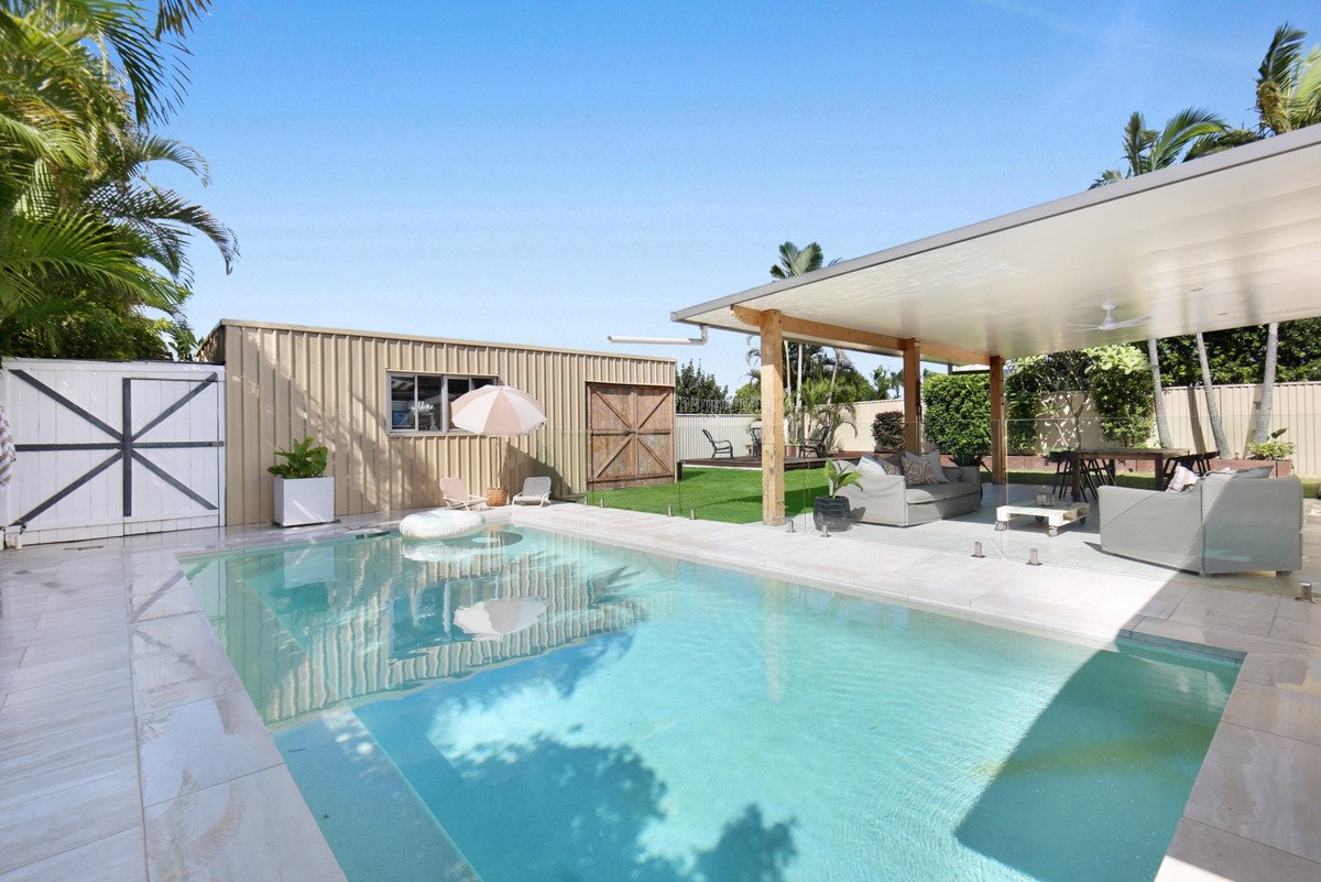 24 Kurrajong Court Palm Beach 1