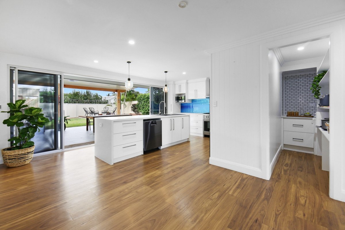 24 Kurrajong Court Palm Beach 4