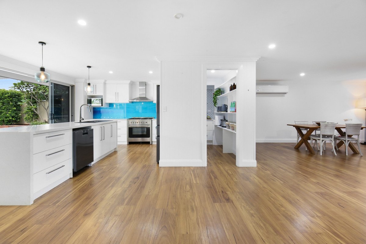 24 Kurrajong Court Palm Beach 6