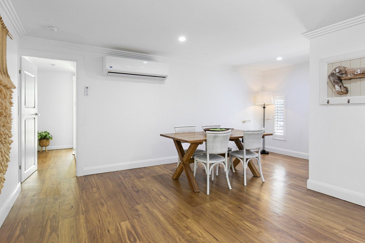 24 Kurrajong Court Palm Beach 8