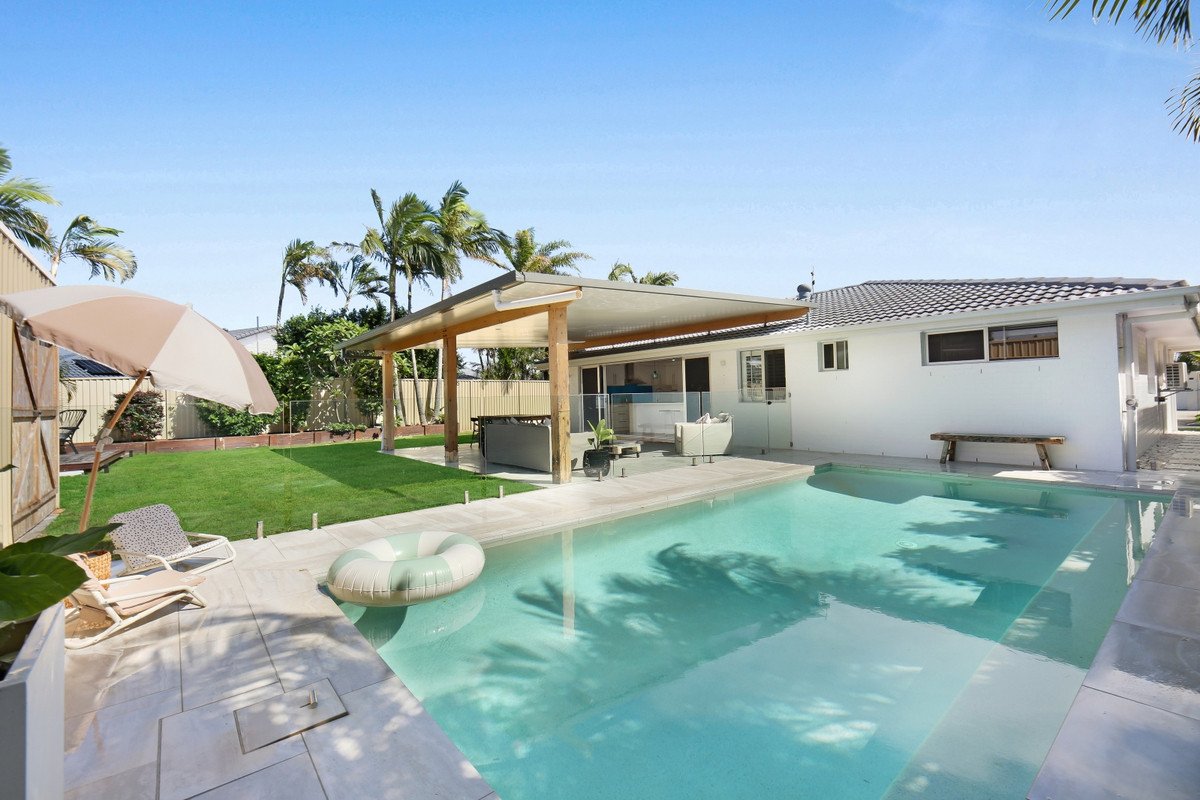 24 Kurrajong Court Palm Beach 20