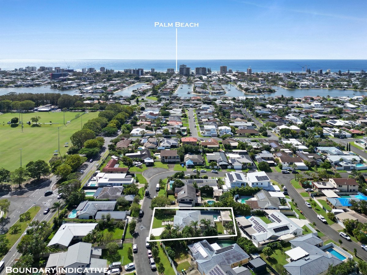 24 Kurrajong Court Palm Beach 26