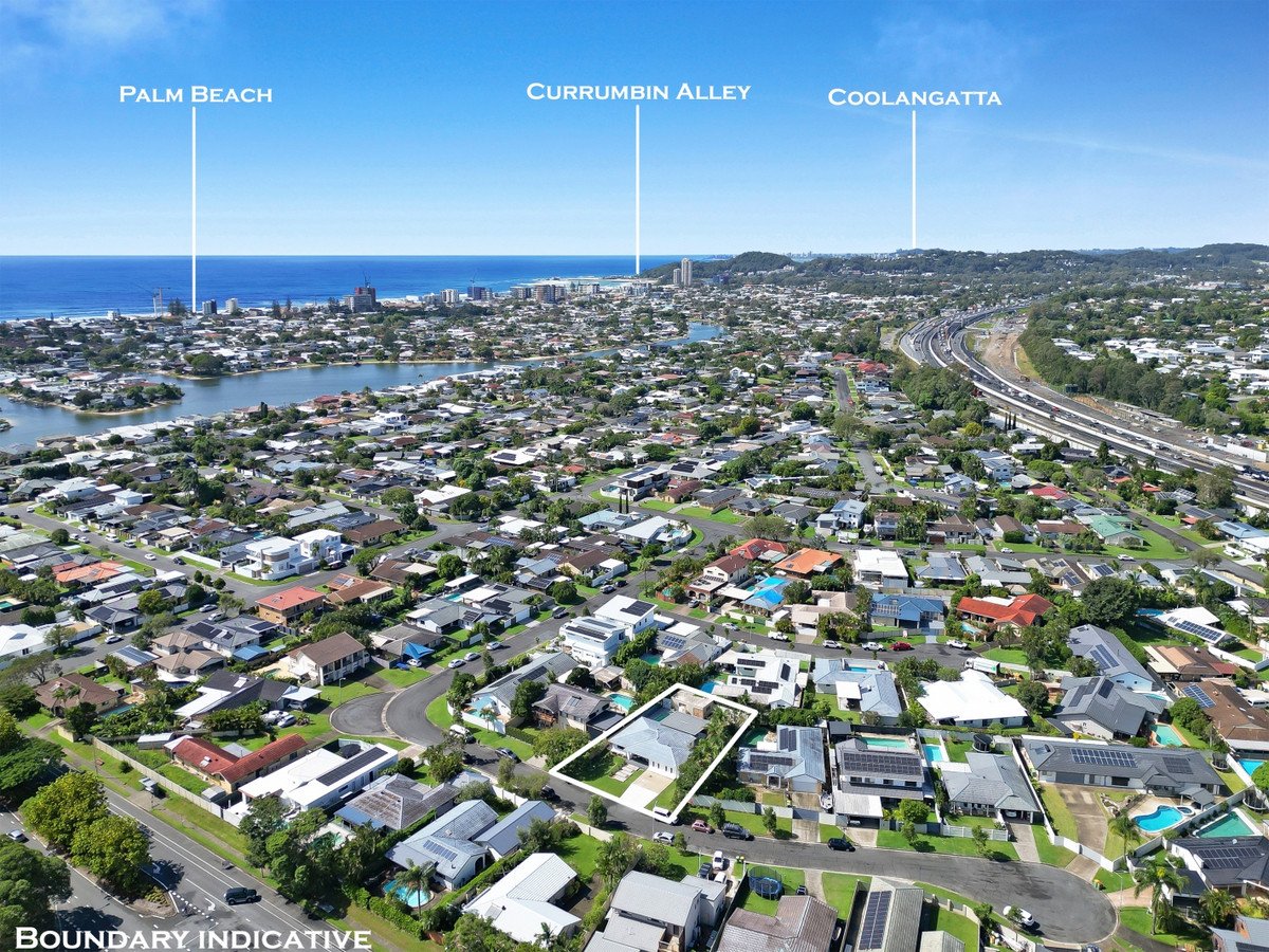 24 Kurrajong Court Palm Beach 27