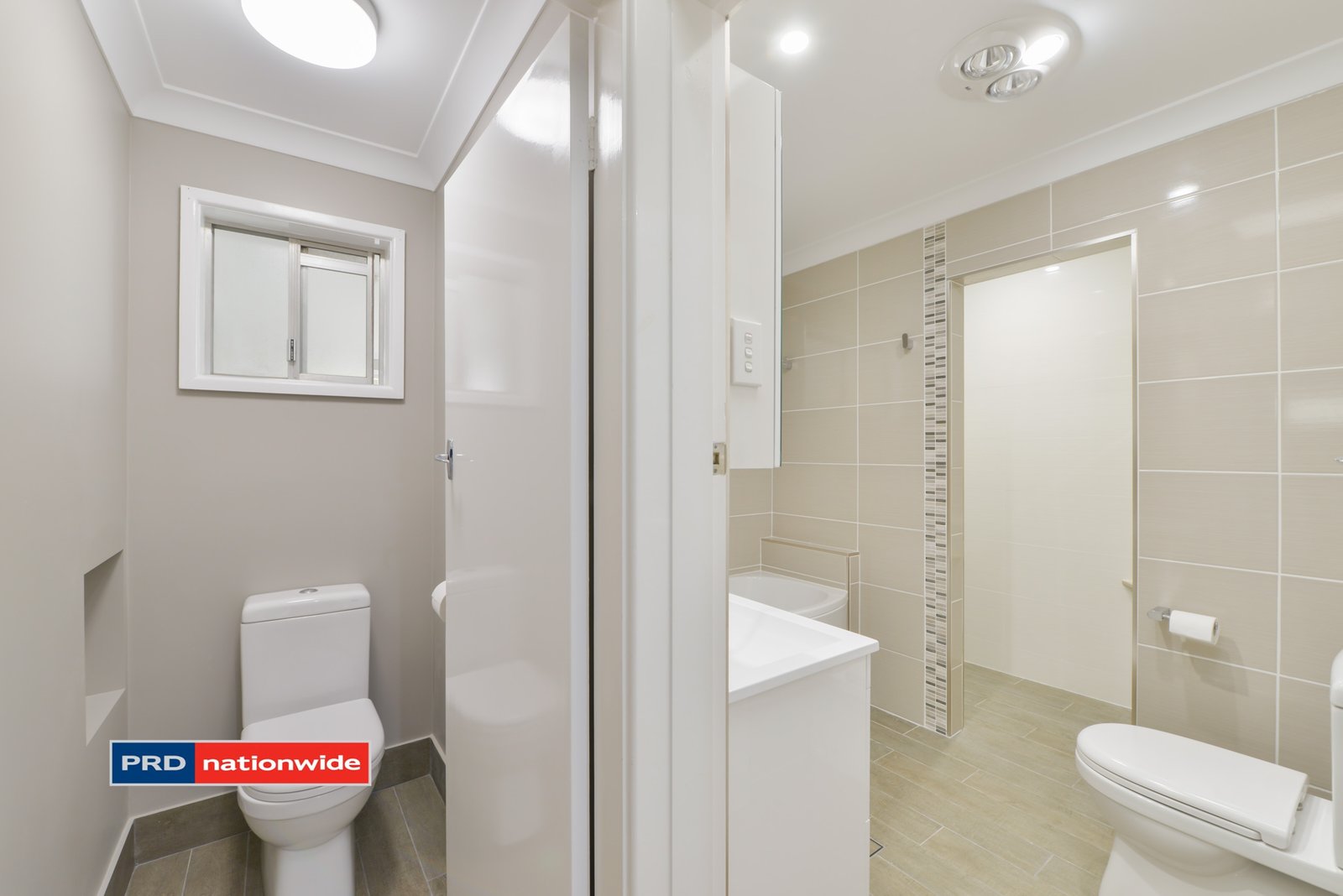 24 Lancaster Avenue TAMWORTH 4