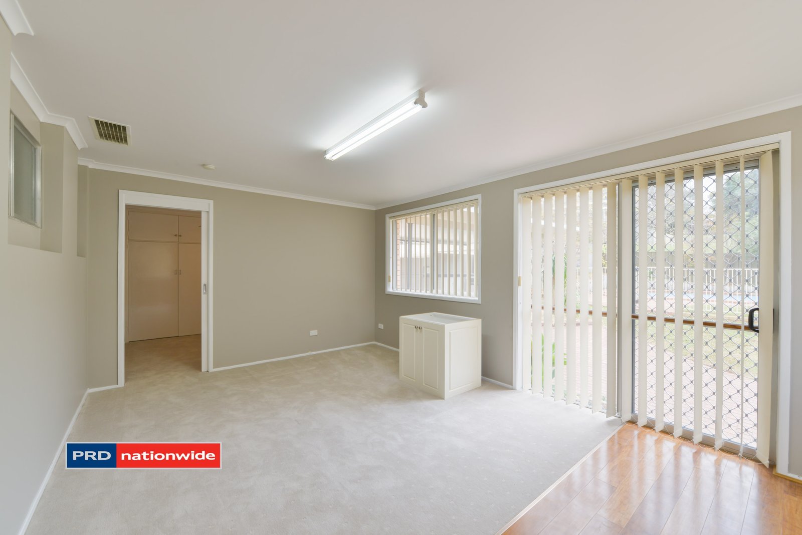 24 Lancaster Avenue TAMWORTH 6