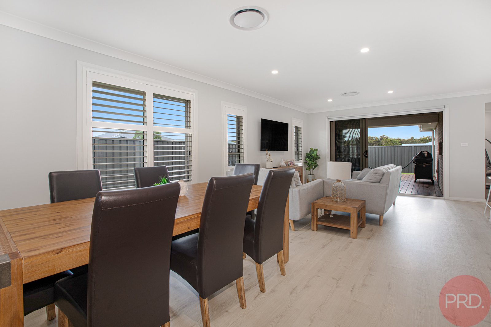 24 Lancaster Street THORNTON 6