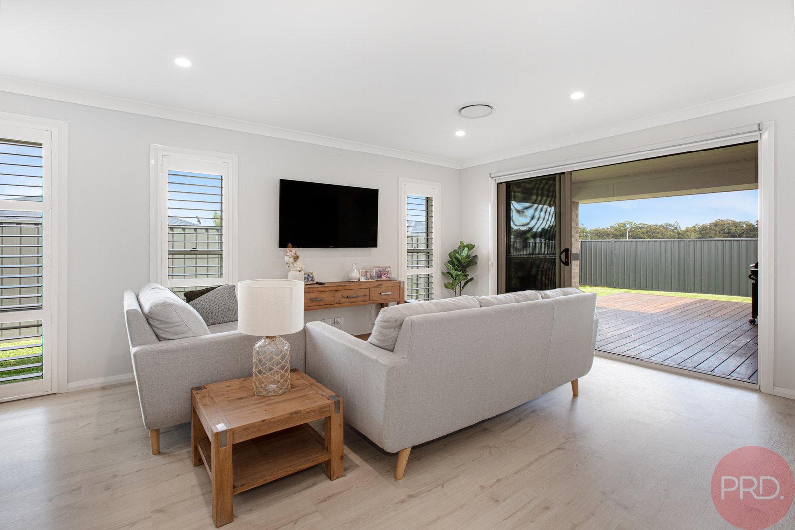 24 Lancaster Street THORNTON 7